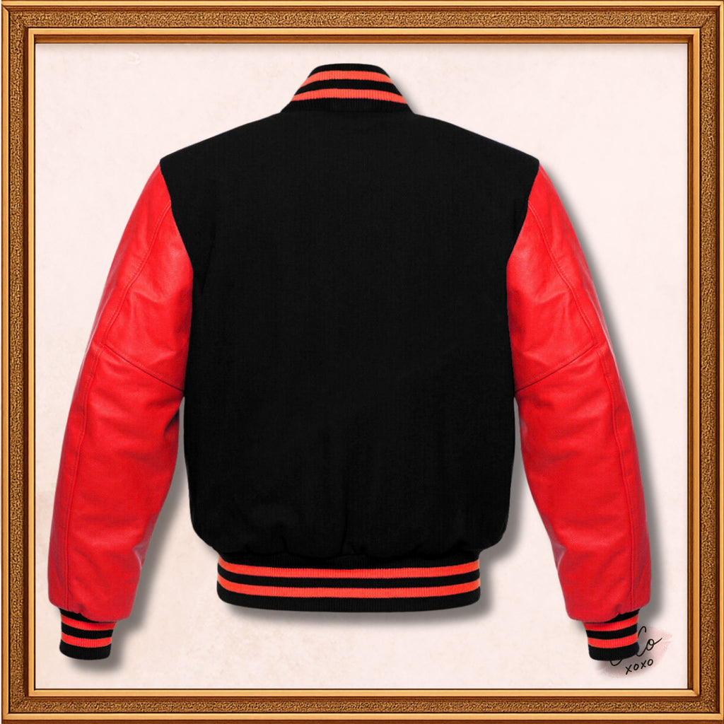 College-Jacke aus schwarzer Wolle und echten roten Lederärmeln 