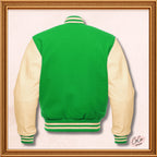 Chaqueta Varsity con mangas de cuero color crema y lana verde loro 