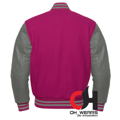 Chaqueta universitaria con mangas de lana rosa y cuero gris genuino 